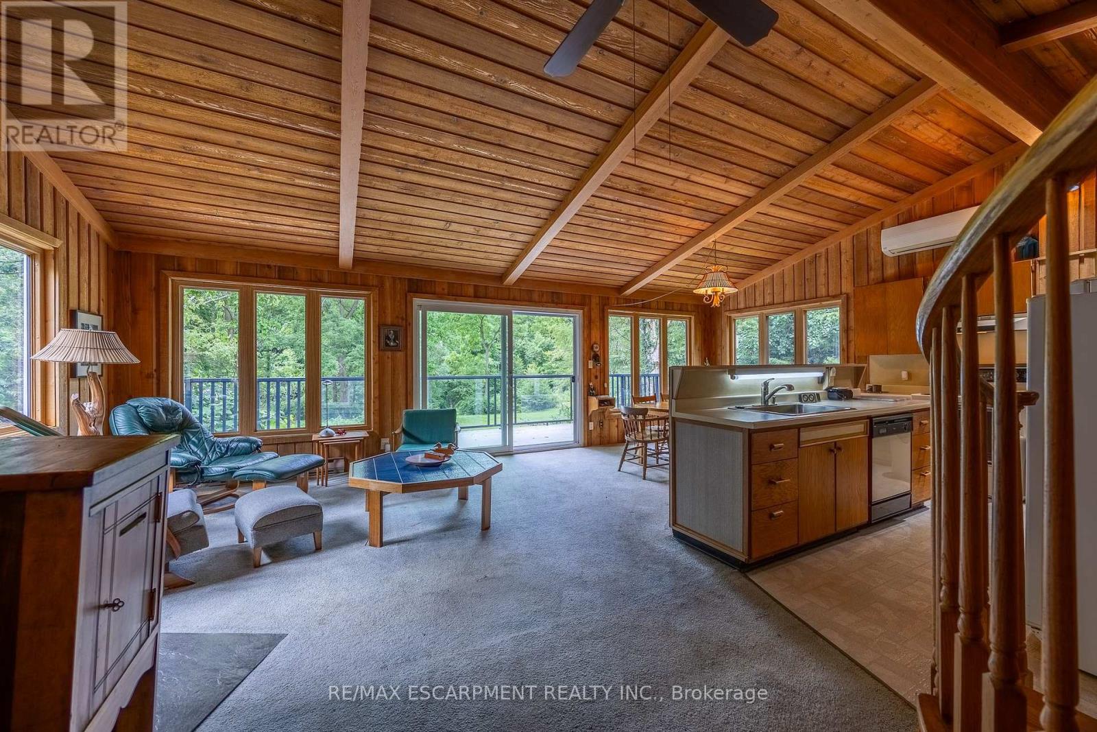 2312 FRONT ROAD - 12