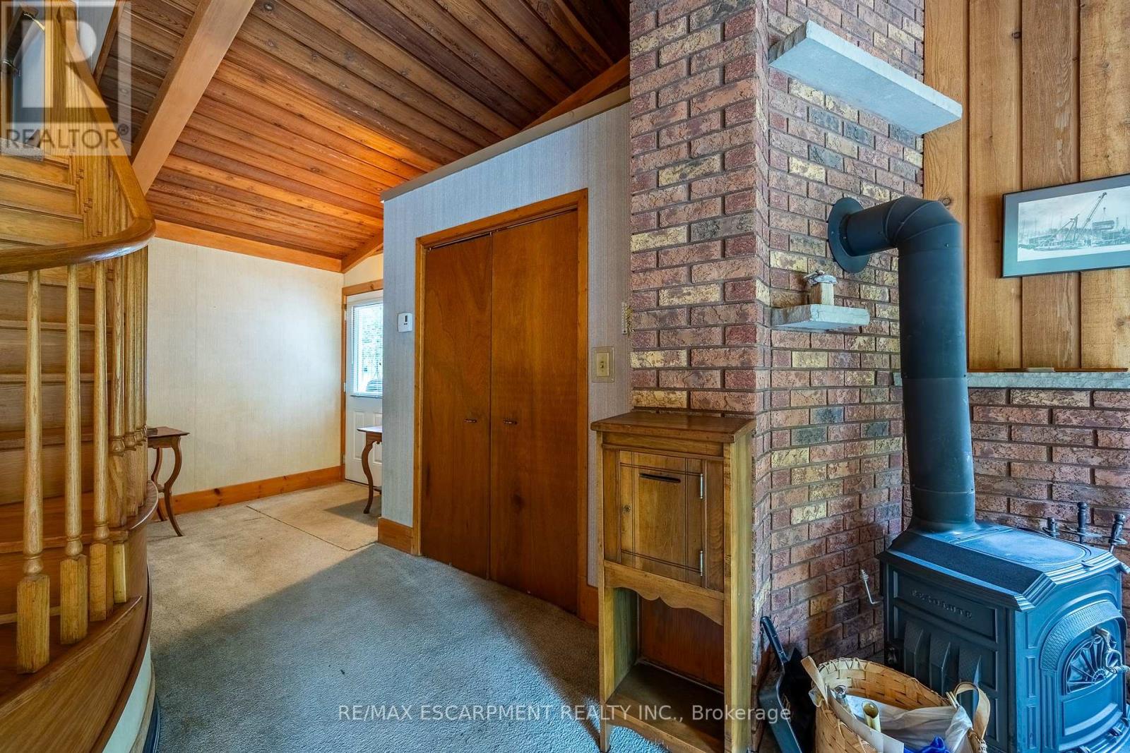 2312 FRONT ROAD - 6