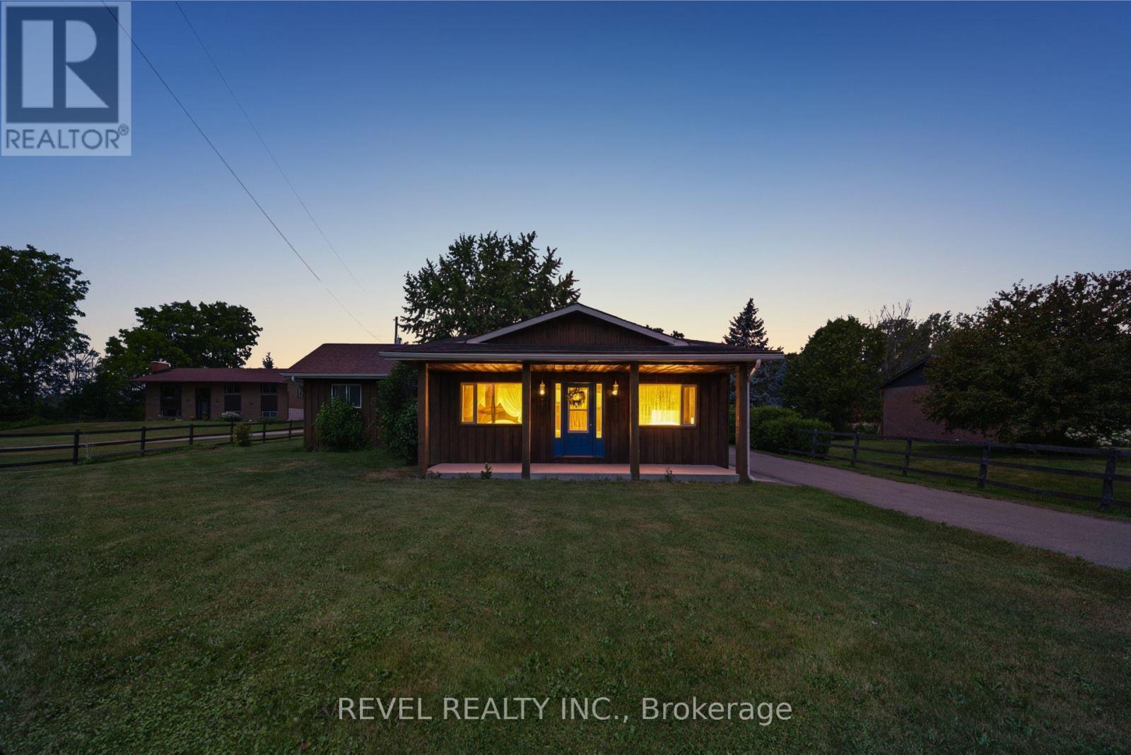 8656 HIGHWAY 7 - Image 22