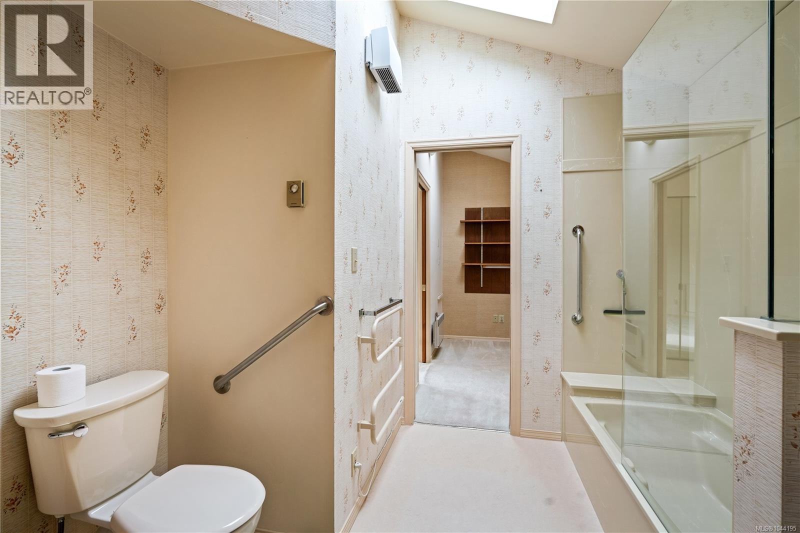 312 Bessborough Ave - 27