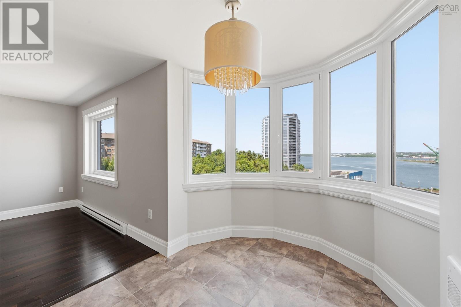 #516 45 Vimy Avenue - 13