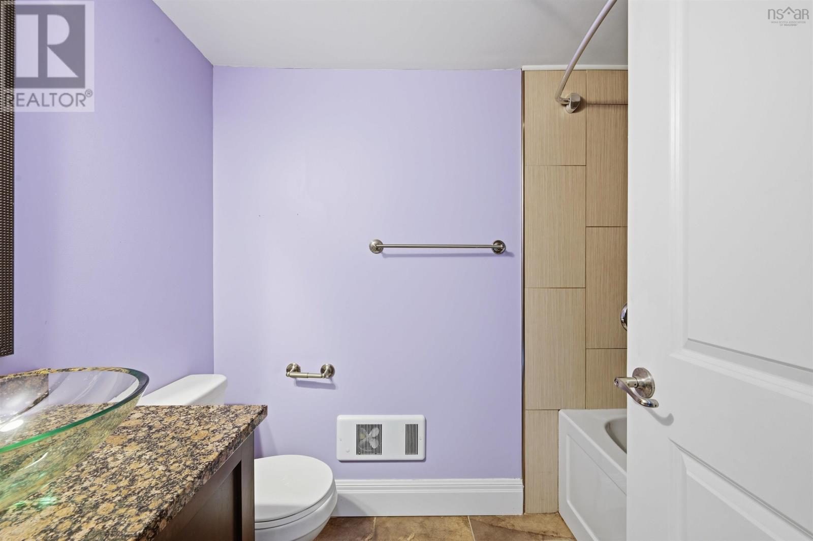 #516 45 Vimy Avenue - 23