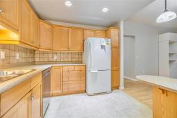 209 270 Fairhaven Road, Winnipeg, MB R3P0X9 Photo 6