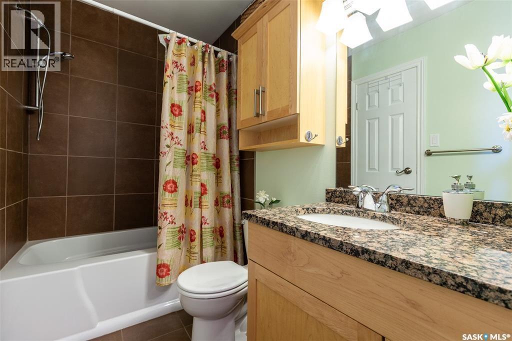 #302 34 Nollet AVENUE - 6