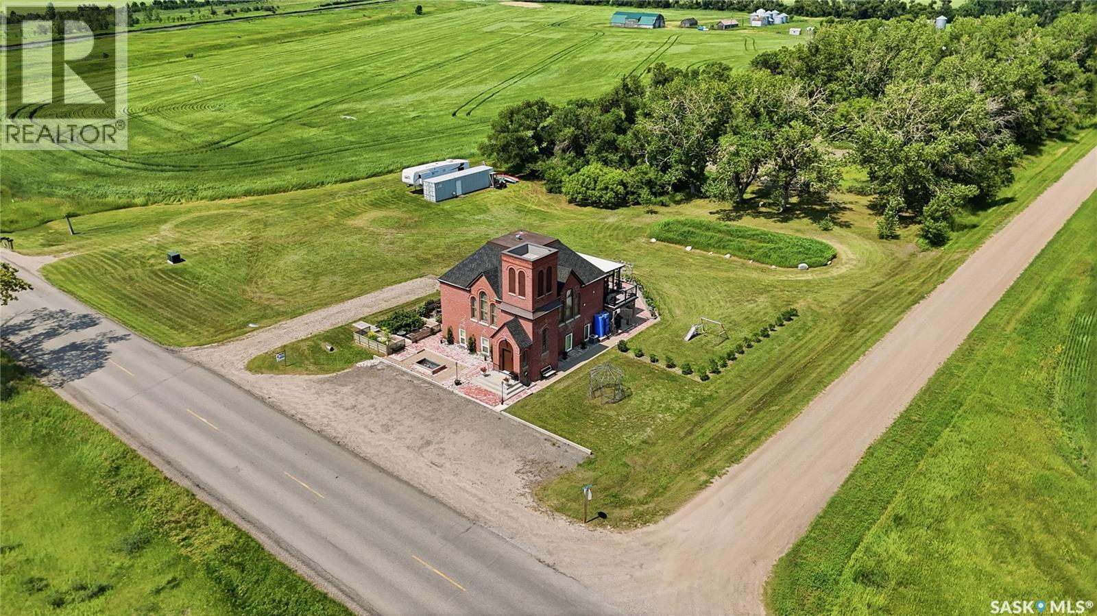 Mickleborough Acreage - 2