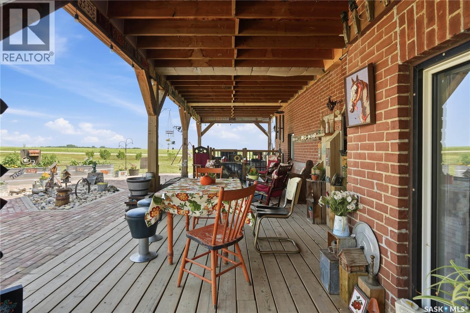 Mickleborough Acreage - Image 30