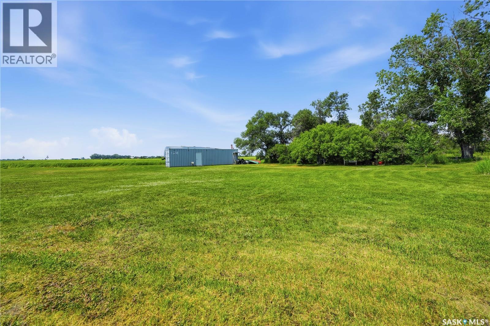 Mickleborough Acreage - 44