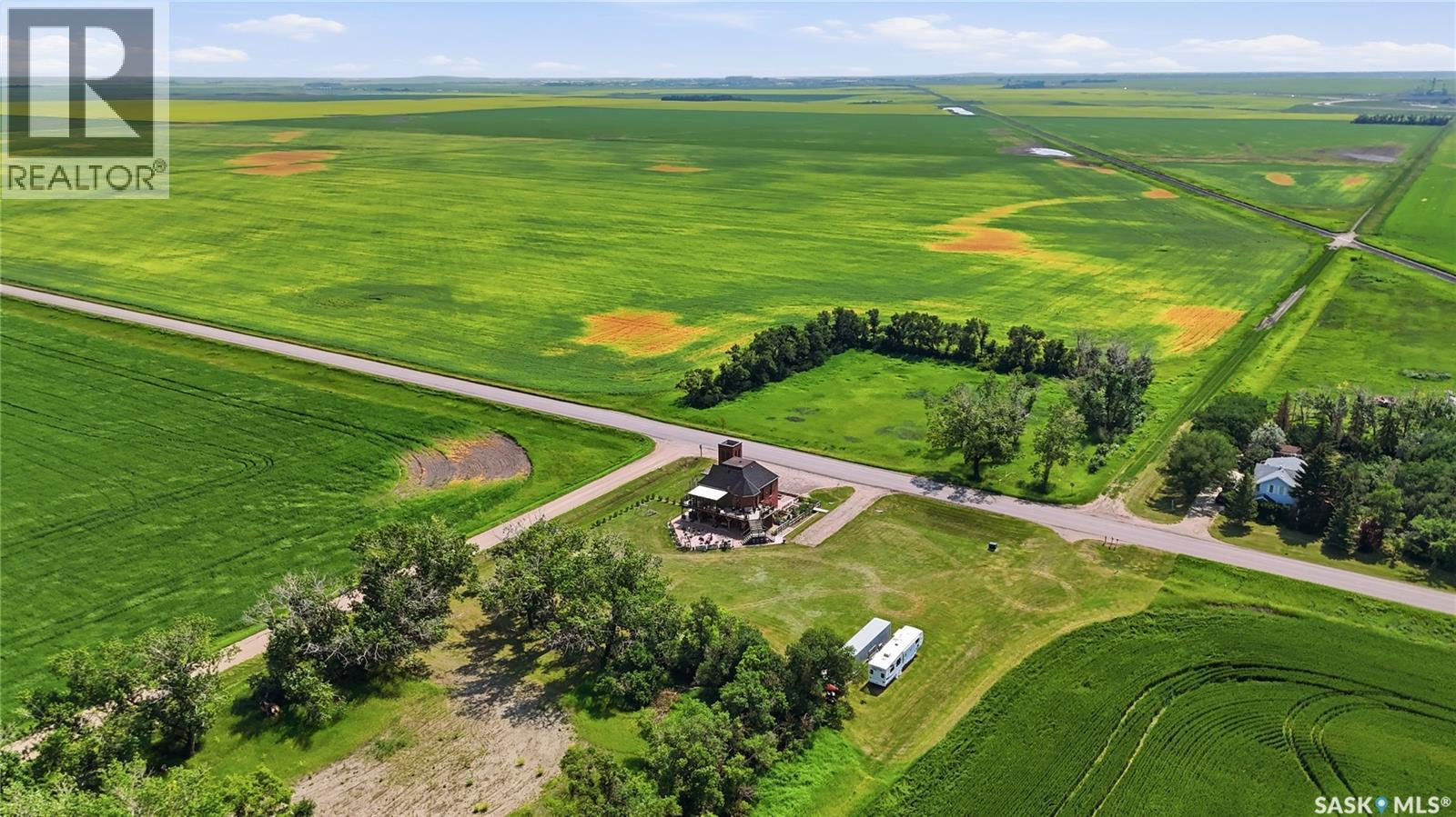Mickleborough Acreage - Image 5