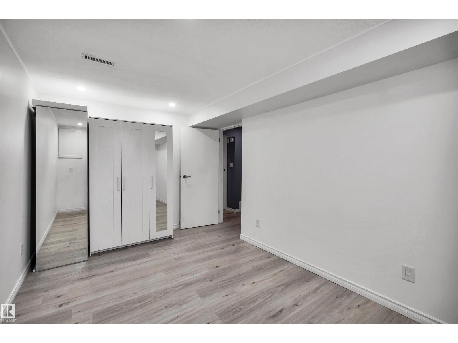 14204 31 ST NW - Image 29