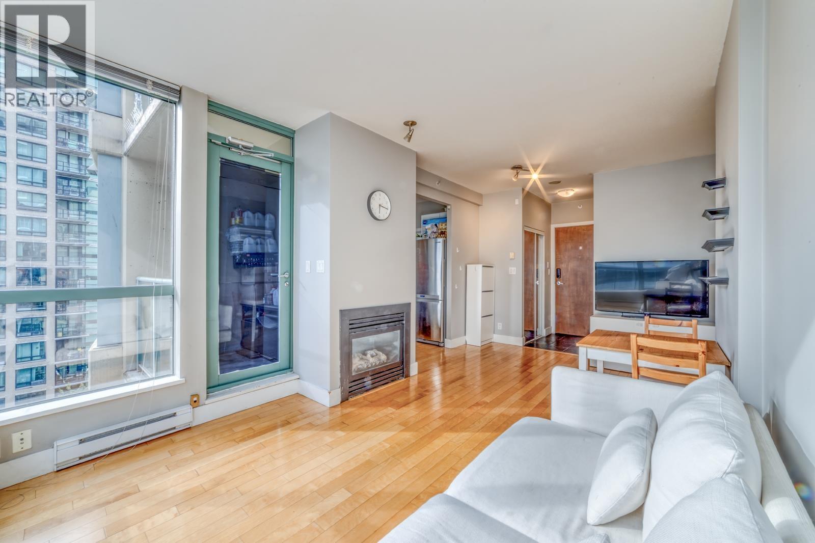 1003 1238 BURRARD STREET, Vancouver photo 14