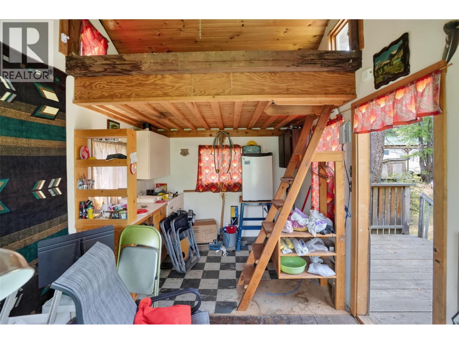 4940 Fletcher Creek Road - 15