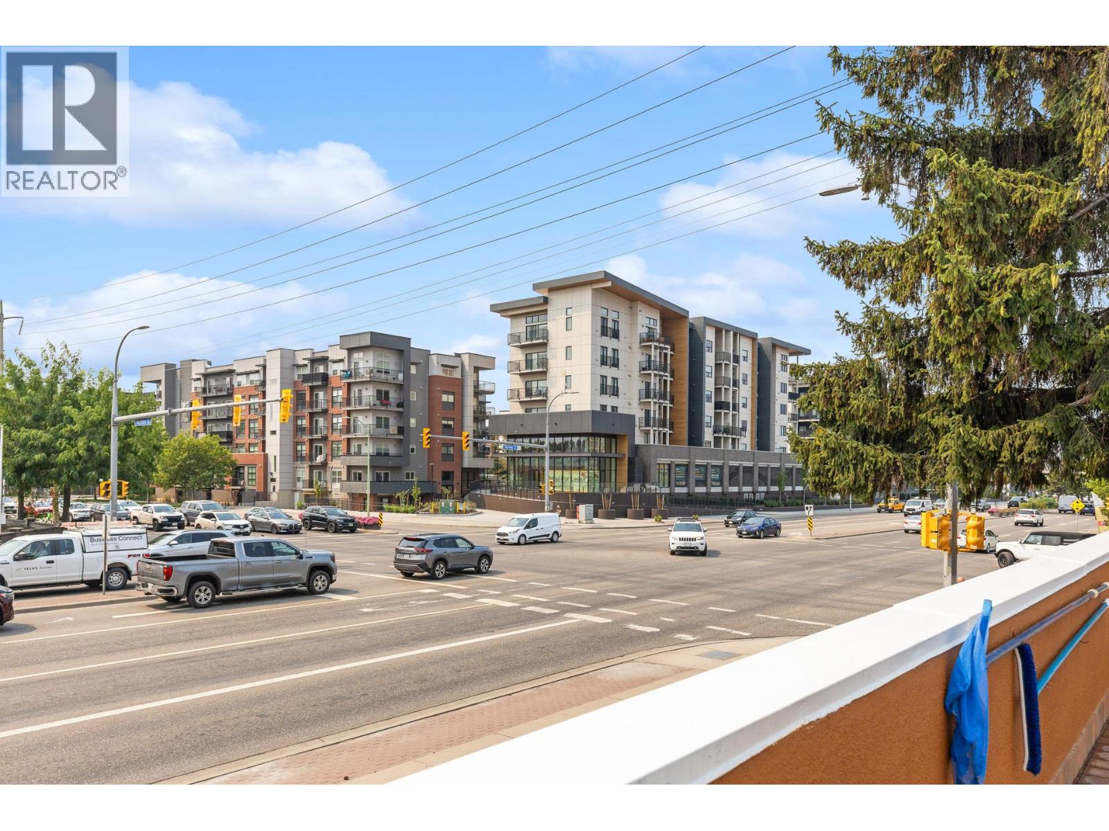 #1205 737 Leon Avenue - 46