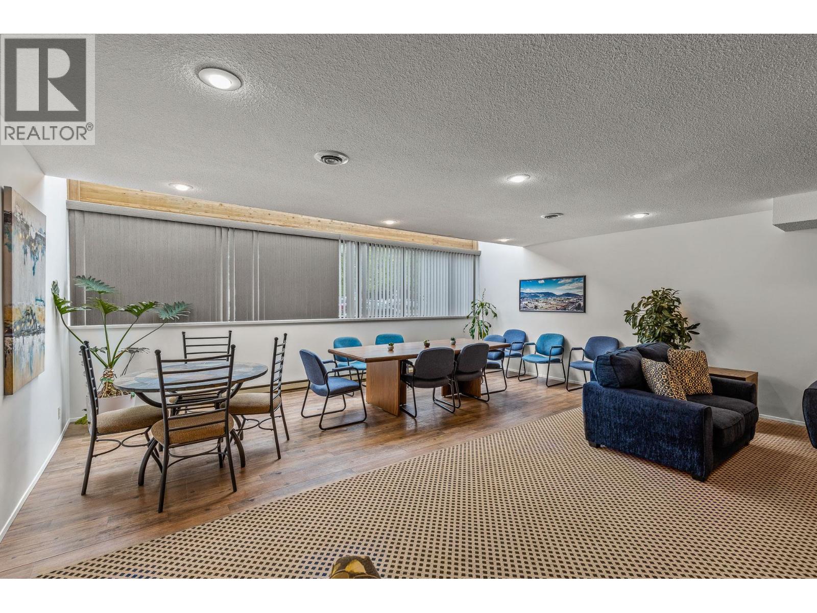#1205 737 Leon Avenue - 66