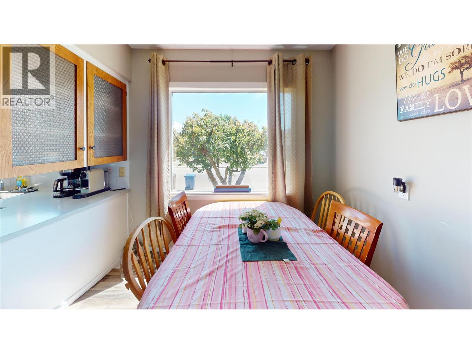 1516 6A Street S - 12