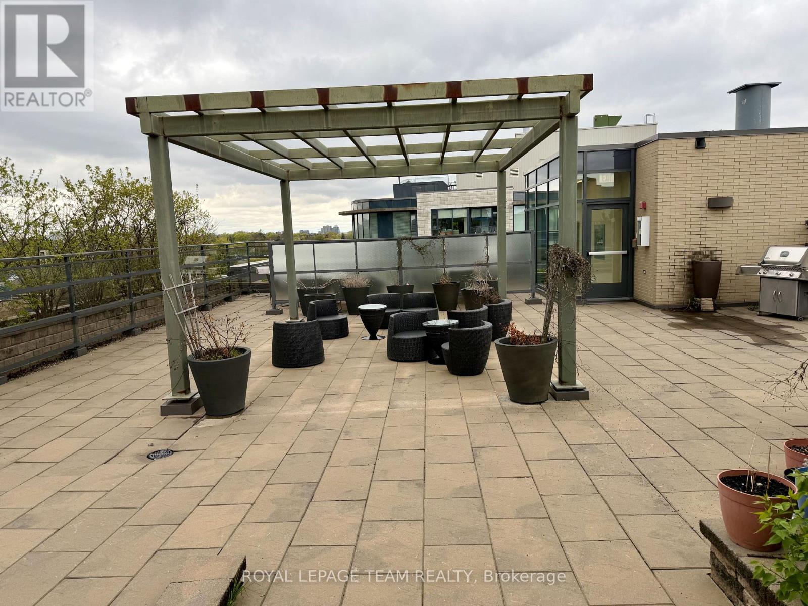 2 Bed, 2 Bath Apartment for Sale in Ottawa – 219 – 101 RICHMOND ROAD W, Ottawa – MLS# X13103326 - Image 25