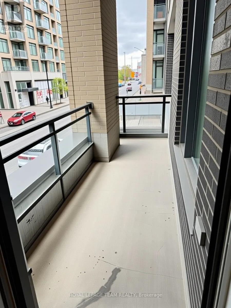 2 Bed, 2 Bath Apartment for Sale in Ottawa – 219 – 101 RICHMOND ROAD W, Ottawa – MLS# X13103326 - Image 33