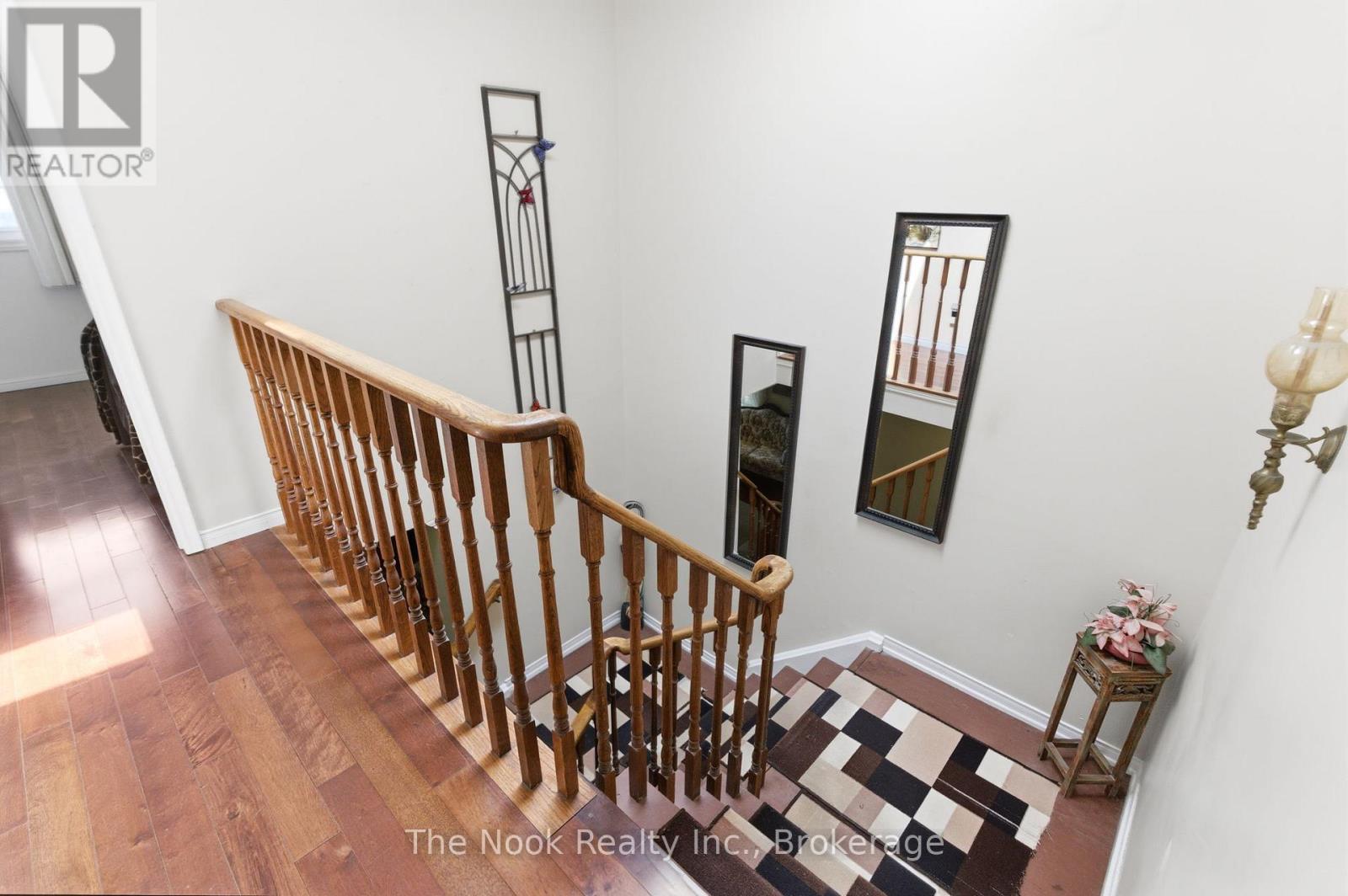 14 CURTIS COURT - Image 24