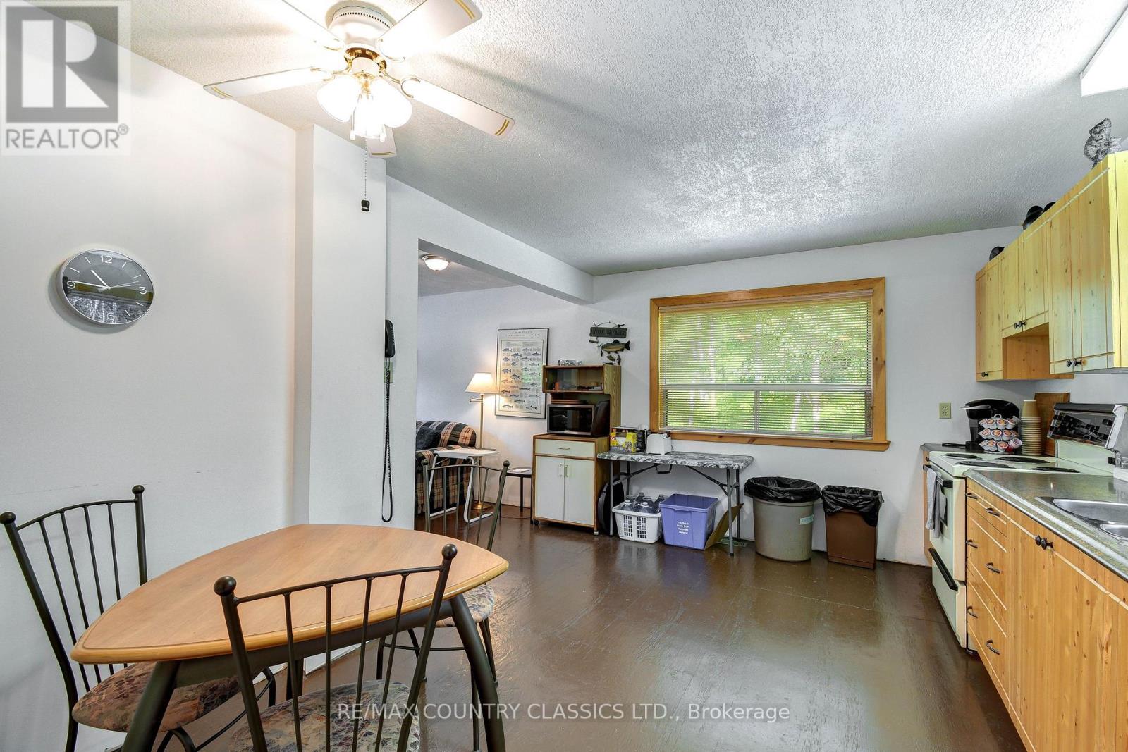 1551 MUMFORD ROAD - 16