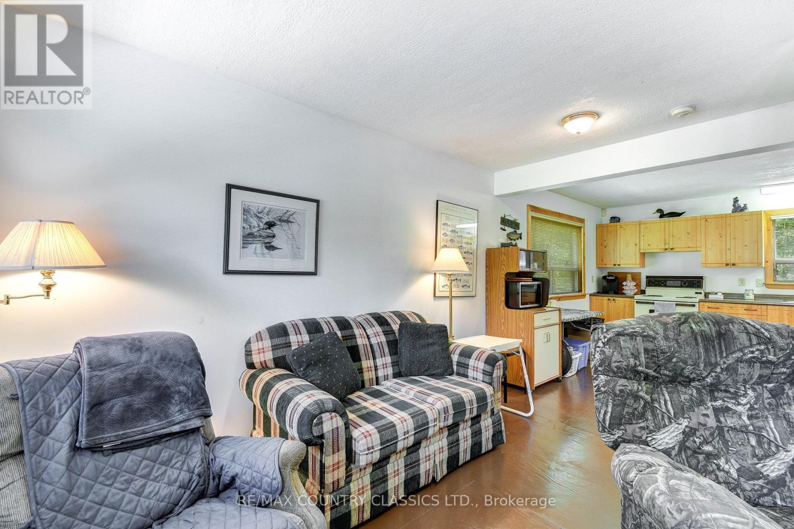 1551 MUMFORD ROAD - 18