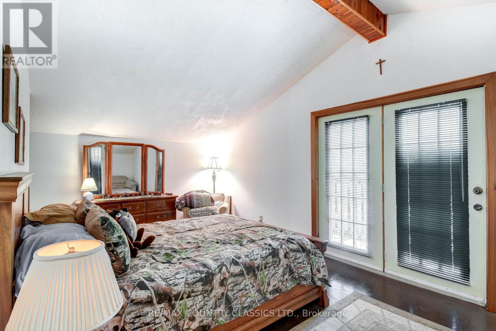 1551 MUMFORD ROAD - Image 24