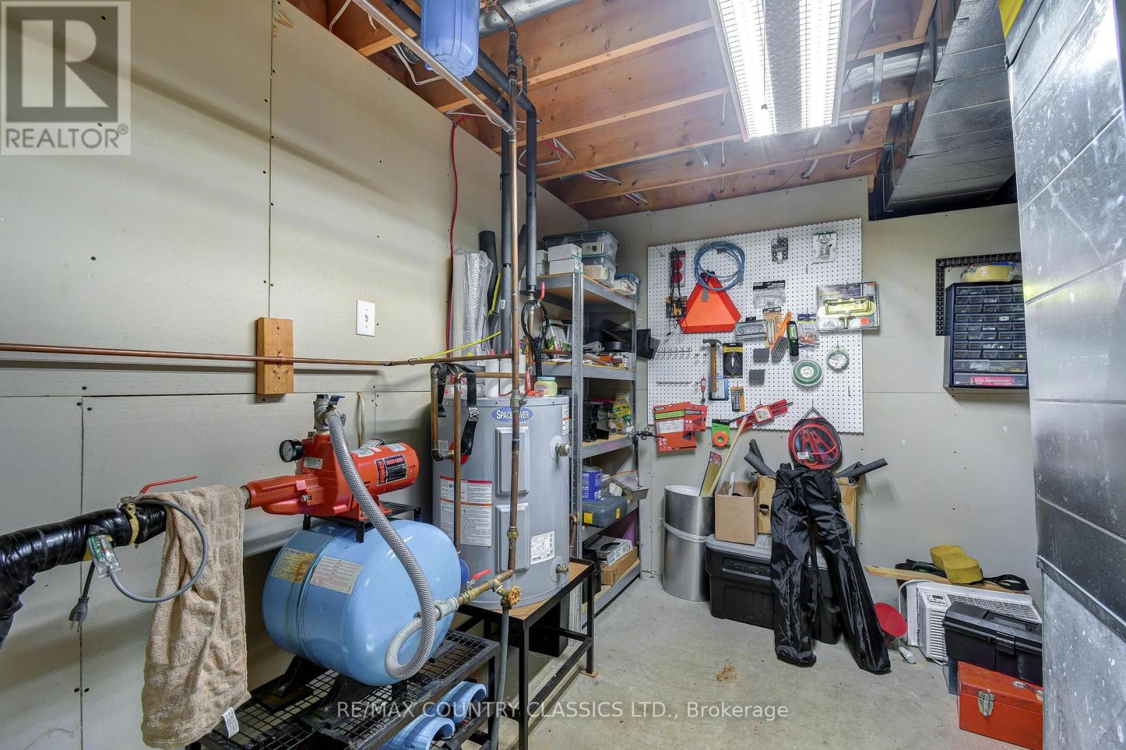 1551 MUMFORD ROAD - 28