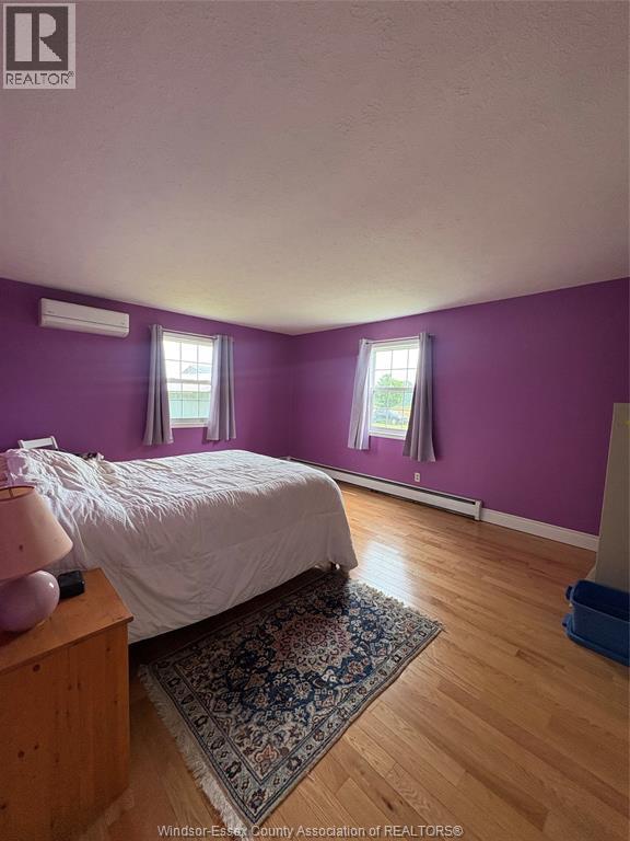 949 East West Rd - Image 21