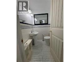 949 East West Rd, Pelee Island, ON N0R1M0 Photo 23