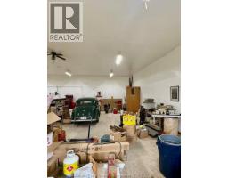 949 East West Rd, Pelee Island, ON N0R1M0 Photo 37