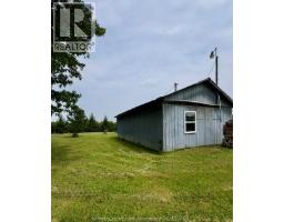949 East West Rd, Pelee Island, ON N0R1M0 Photo 32