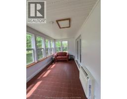 949 East West Rd, Pelee Island, ON N0R1M0 Photo 31