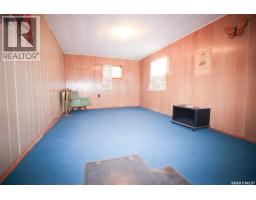 261 2nd Avenue W, Shaunavon, SK S0N2M0 Photo 23