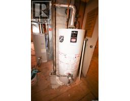 261 2nd Avenue W, Shaunavon, SK S0N2M0 Photo 19