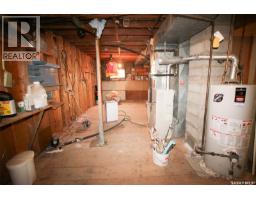 261 2nd Avenue W, Shaunavon, SK S0N2M0 Photo 18