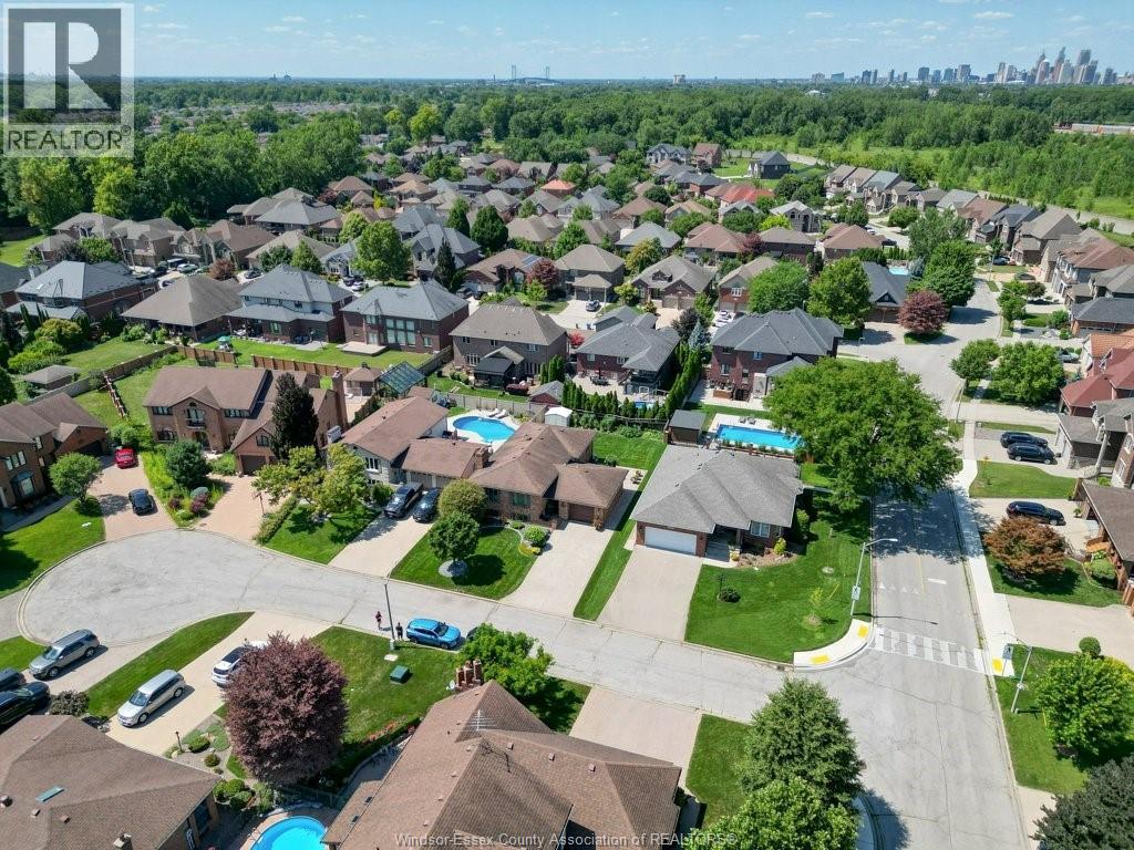 1030 Dandurand COURT - 3