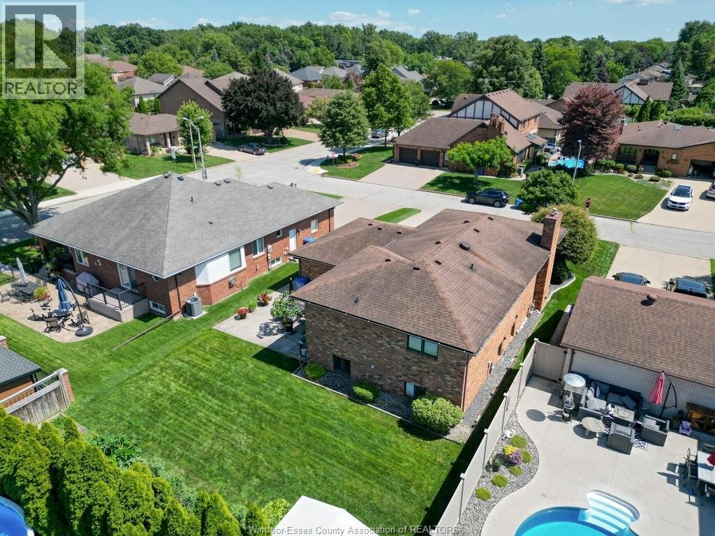 1030 Dandurand COURT - 41
