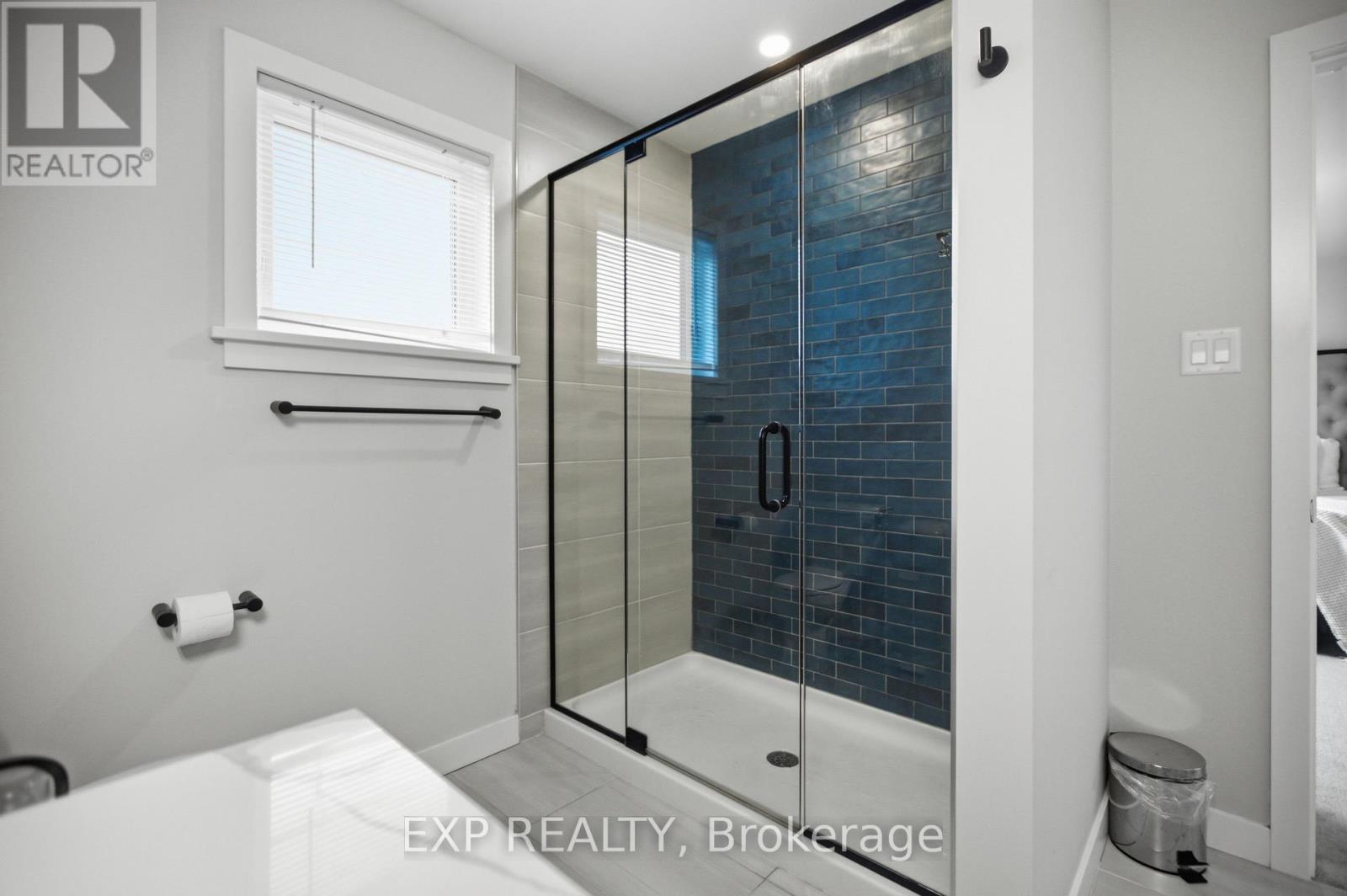 846 SENDERO WAY - Image 19