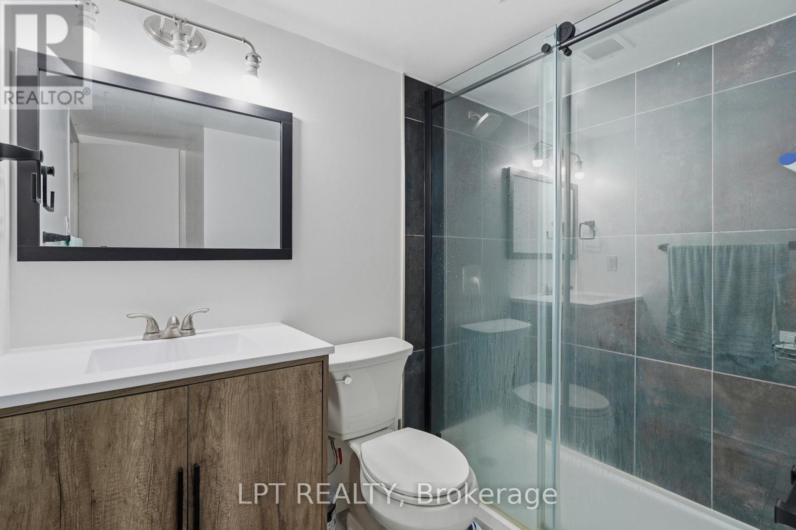 2 Bed, 2 Bath House for Rent in Ottawa – 1112 – 555 BRITTANY DRIVE, Ottawa – MLS# X13610016 - Image 21