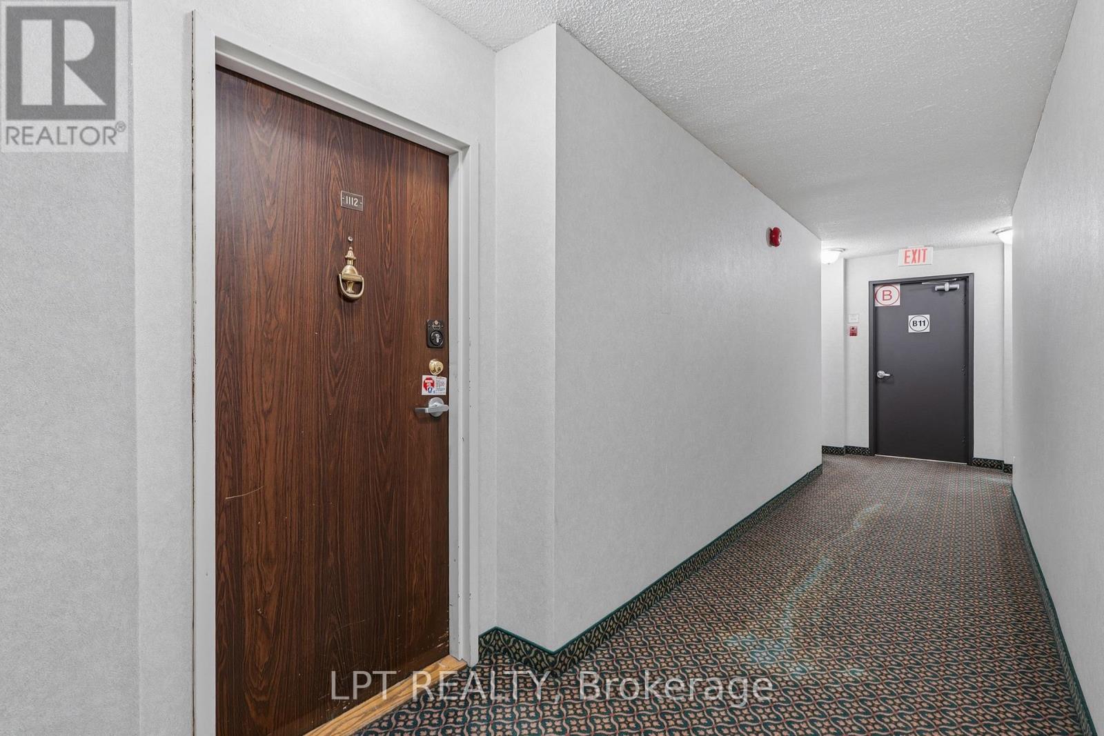 2 Bed, 2 Bath House for Rent in Ottawa – 1112 – 555 BRITTANY DRIVE, Ottawa – MLS# X13610016 - Image 6