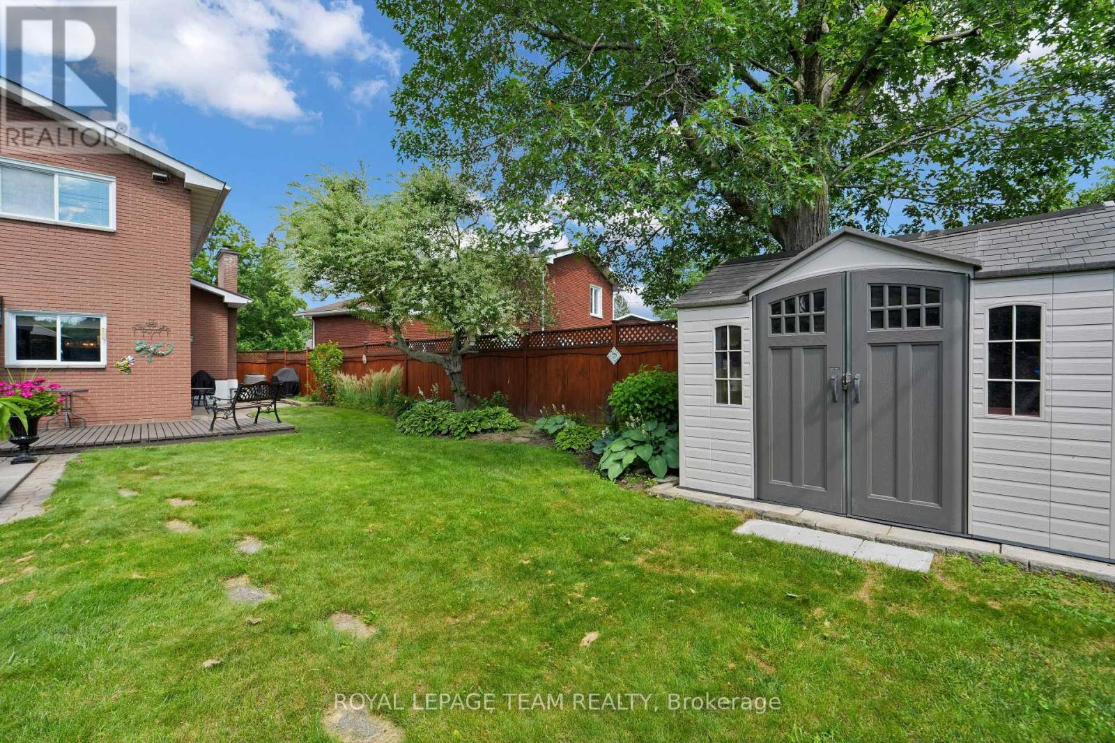 2250 URBANDALE DRIVE - Image 40