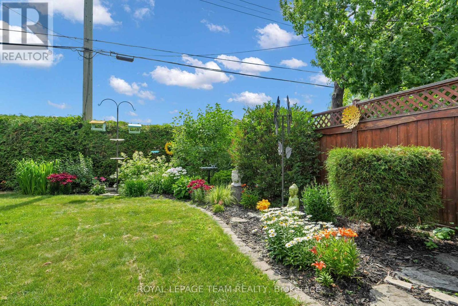 2250 URBANDALE DRIVE - Image 46