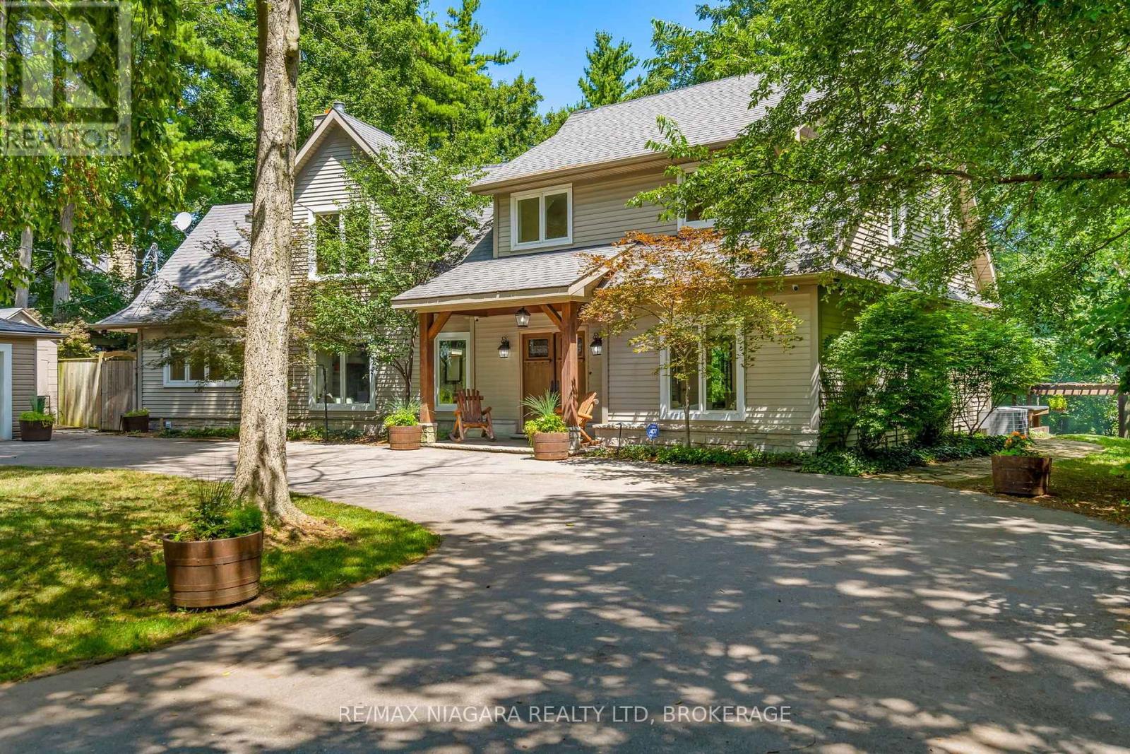 429 RIDGE ROAD E - Image 3