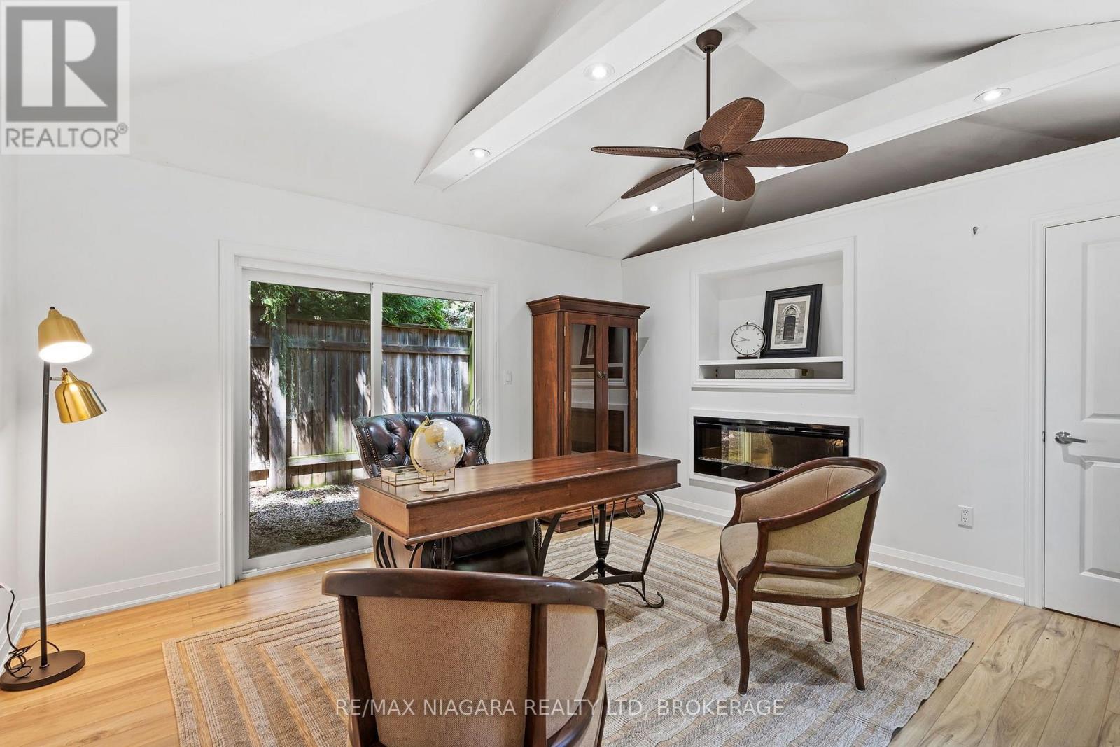 429 RIDGE ROAD E - Image 35