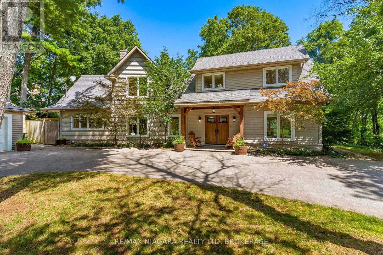 429 RIDGE ROAD E - Image 4