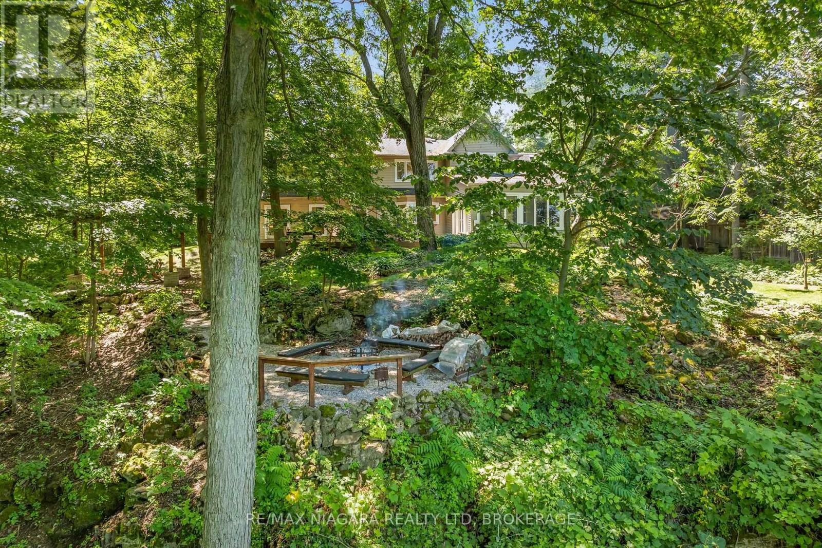 429 RIDGE ROAD E - Image 47