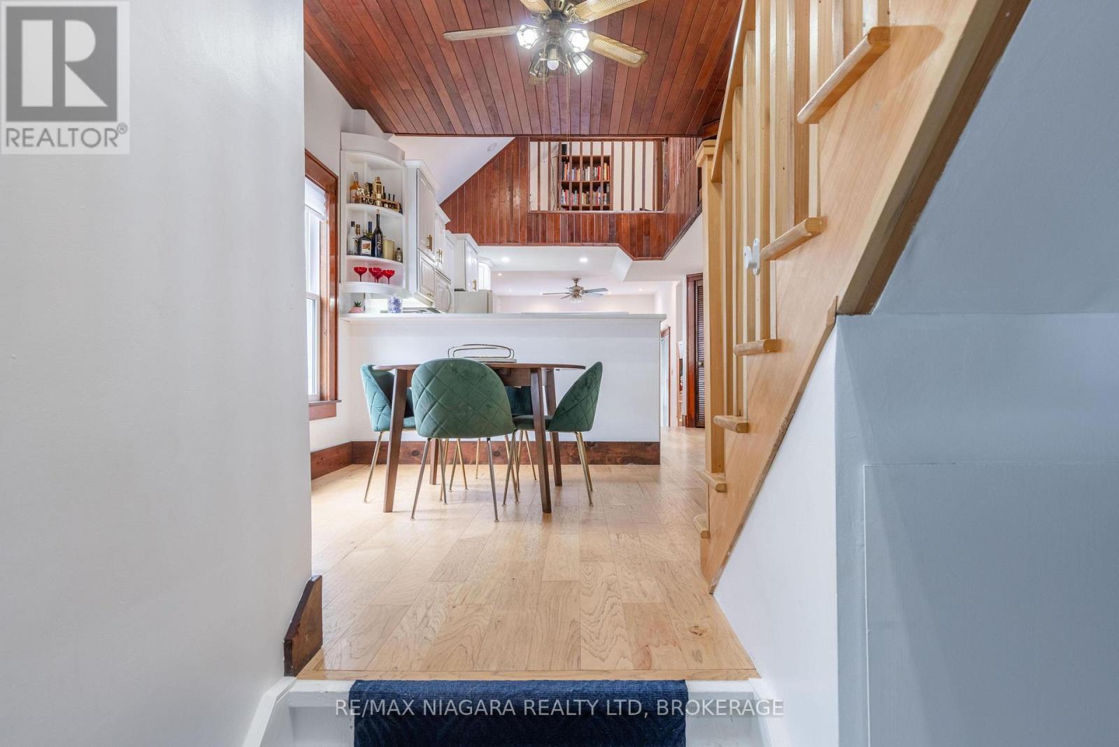 149 CAMBRIDGE ROAD E - Image 5