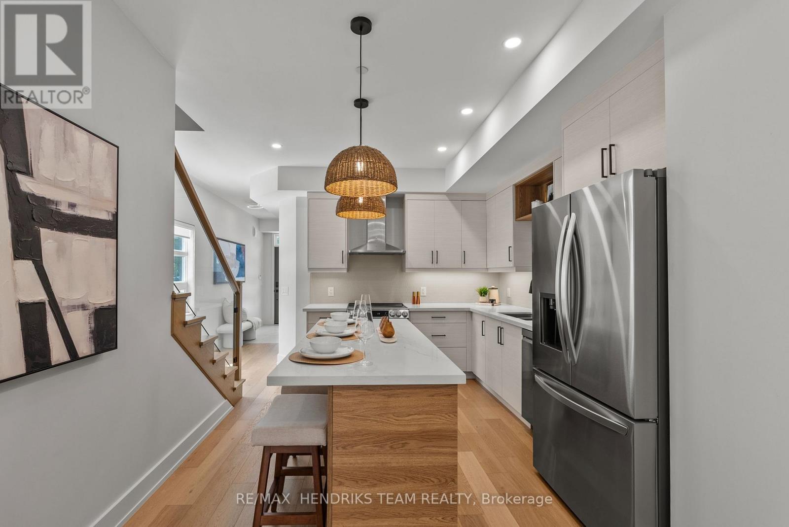 102 BROADWAY AVENUE - Image 10