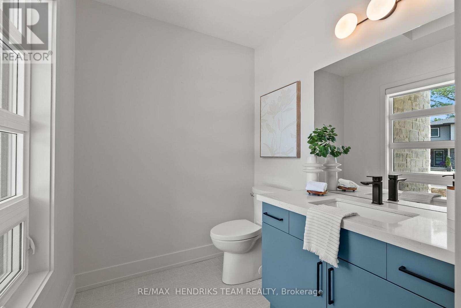 102 BROADWAY AVENUE - Image 18