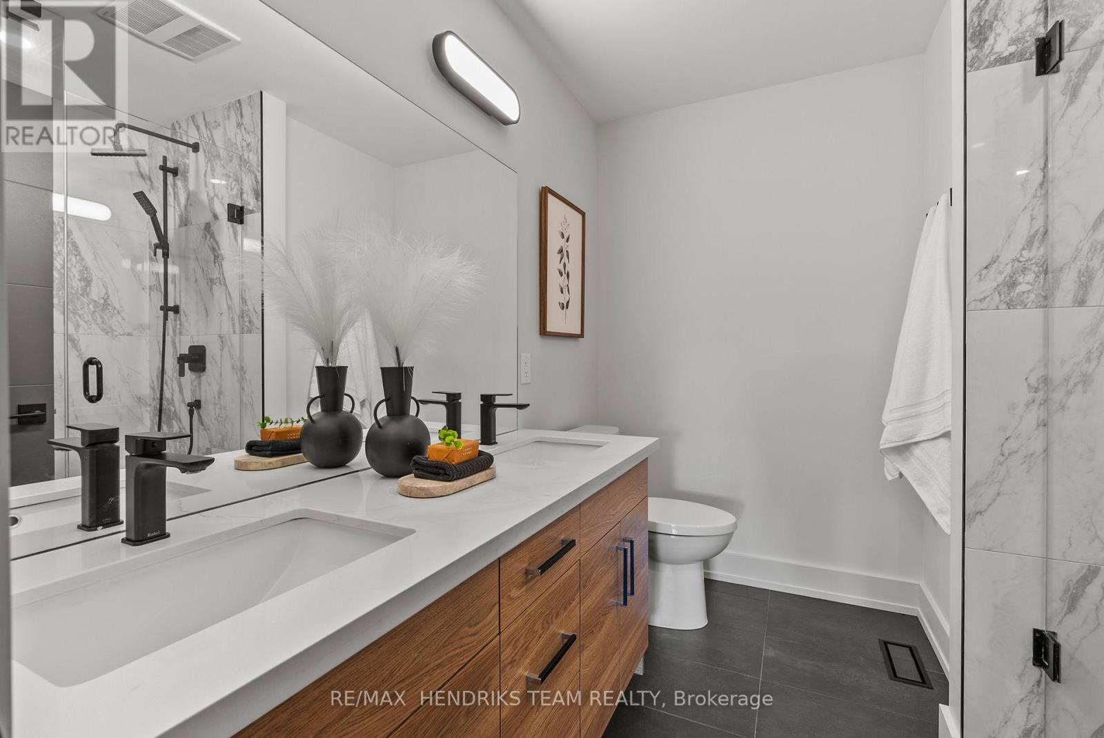 102 BROADWAY AVENUE - 25