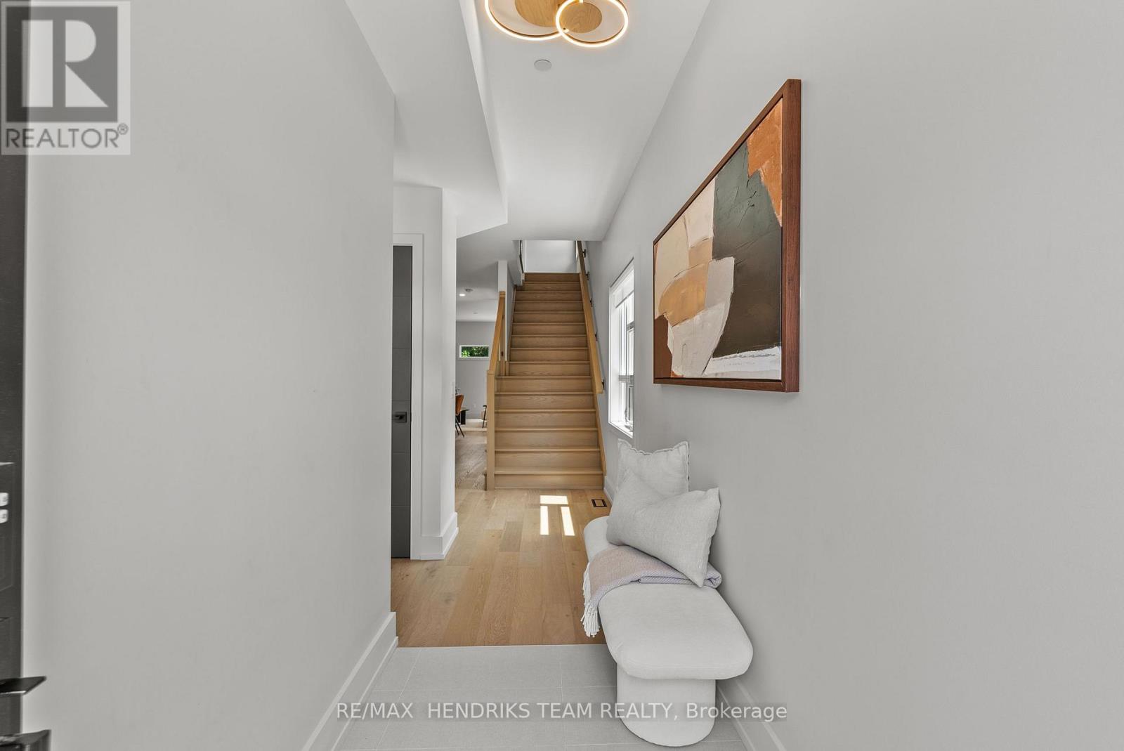 102 BROADWAY AVENUE - Image 4