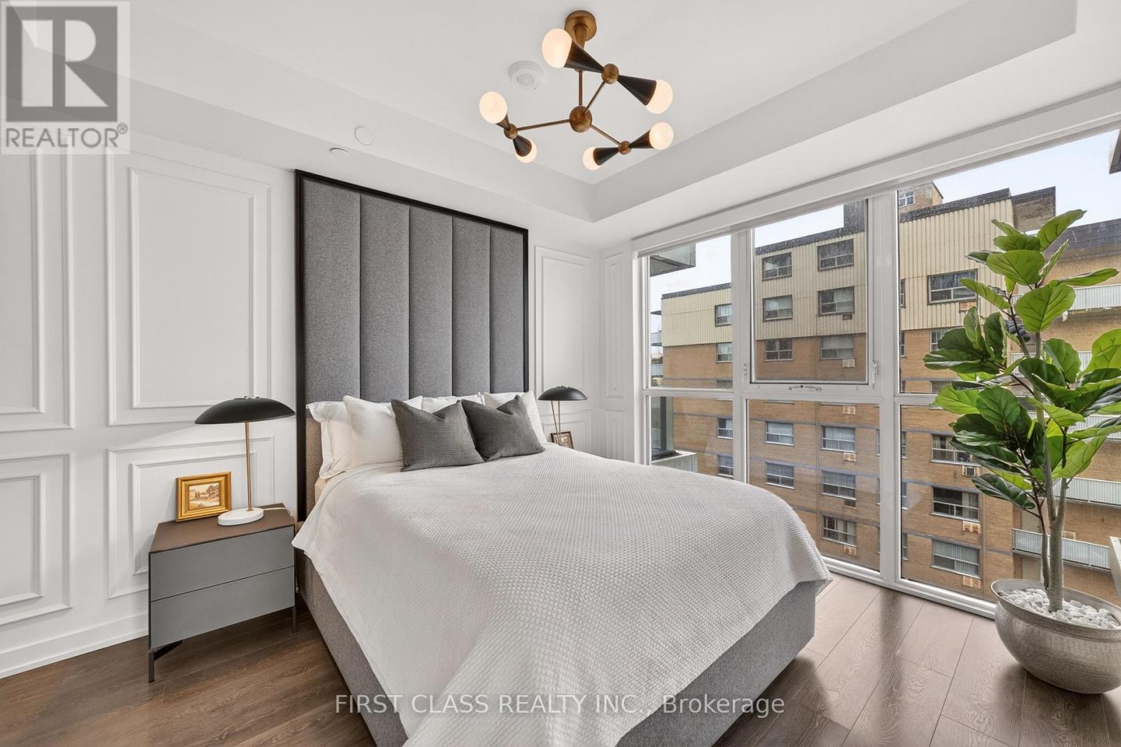#707 609 AVENUE ROAD - Image 14